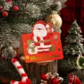 Festliche rote Weihnachtskarte mit Goldfolie, Weihnachtsmann- und Schneemann-Motiv. - Weihnachtsmann