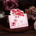 Tarjeta de felicitación rosa vintage con ramo de rosas rojas y cita romántica para San Valentín - Estilo Mariposa Voladora (Diemeng Pianpian)