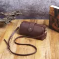 Bolso médico vintage de cuero PU marrón con cierre de marco y correa de hombro delgada - Café (P-689)