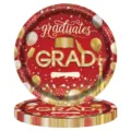 Détail d'assiettes en papier rouges de remise de diplôme avec motif de toque dorée - Assiette 7 pouces / Lot de 16
