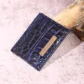 Elegante portacarte in pelle blu con stampa coccodrillo e finiture in barra di metallo oro - Portacarte (PG832) / Blu