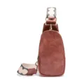 Bolso bandolera de cuero marrón vintage con correa ancha de jacquard estampada - Marrón