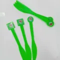 Couteaux en plastique verts jetables avec un motif de football américain Touch Down - 16 Pièces/Paquet (Couteaux)