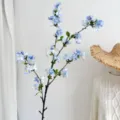 Kunstmatige blauw-witte kersenbloesemtak voor elegante interieurdecoratie in huis - 4 Vorken Begonia Kersenbloesem / Lichtblauw