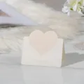 Elegante Klappkarte im Morandi-Stil mit Herz und dem Text Best Wishes für Anlässe - 3D Herzform Stil / Maya Geheimnis