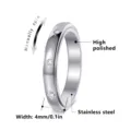 Nahaufnahme eines 4mm Spinner-Rings aus Edelstahl mit gravierten Sternkristallen, poliert. - Größe 6 / Stressabbau Rotierender Stern Strass Stil (WLR2016) / Stahlfarben