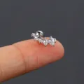 Gebogen wit zirkoon kraakbeen oorknopje in zilverkleurig roestvrij staal afwerking - Boog Knop (CC111-1) / Zilver Boog Zirconia (CC111-1)
