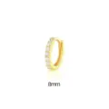 Pendiente de aro huggie dorado de 8 mm con pavé de circonitas cúbicas brillantes - Aro de Circonia Único (KCE202) / 8mm / Dorado