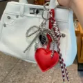 Portachiavi con fiocco di perline cuore rosso ciondolo borsa fai da te per decorazione borsa - Rosso