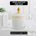 Barattolo di caramelle in vetro bianco con bordo dorato e coperchio a trama diamantata - Bianco Medio