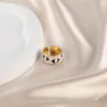 Vintage vergoldeter offener Ring mit weißem Emaille und schwarzem Auge auf Seide - Weißer Emaille-Böser-Blick-Stil (CXR00698-30)