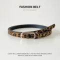 Cintura sottile in ecopelle con stampa leopardata da donna con fibbia dorata dettaglio - Stampa leopardata
