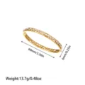 Detailweergave van gouden titanium stalen armband met parels, diameter 60 mm groot - Gouden Parel Open Stijl (SZ630)