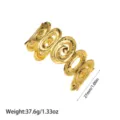 Detailansicht des luxuriösen, 18 Karat vergoldeten Spiralarmbands aus Titanstahl - Spiral-Ovalring (YY317) / Gold