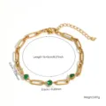 Elegante pulsera de cadena en acero inoxidable dorado con tres circonitas verdes - Estilo de Circonia Verde de Cuatro Garras (70245) / Dorado