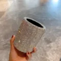 Glänzender Strass Zylinder Behälter und glitzernde Tassenhülle für moderne Waschtisch Dekoration. - Aufbewahrungsbehälter