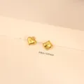 Dettaglio charm a cuore in acciaio dorato da 0,8 cm per la creazione di gioielli fai da te - Cuoricino (034) / 0.8cm