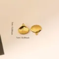 Goldene Muschelanhänger aus Edelstahl 1cm Größe für die DIY-Schmuckherstellung. - Kleine Jakobsmuschel (008)