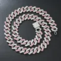 Detailansicht der mit rosa und weißen Strasssteinen besetzten Hip-Hop-Cuban-Kette - 40CM / Silber