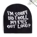 Berretto in maglia nero con scritta bianca "I'M SORRY" in stile hip hop e gothic. - Taglia unica / Nero SORRY