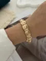 Goldfarbenes Vintage-Armband mit Bambus-Textur und geripptem, segmentiertem Design. - Goldenes Gliederte Rippen-Vintage-Design (A829-11)