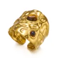 Anello a fascia vintage in oro martellato con pietre naturali di occhio di tigre lucide - Stile Doppio Occhio di Tigre (01)