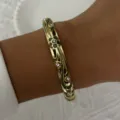Vintage gold finish enamel flower bangle with green floral pattern and crystals. - 6CM Diameter / Green Gold Flower with Rhinestone (BR26Y0275-4)