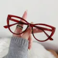 Vintage red cat-eye glasses frame for women, photochromic and anti-blue light lenses. - Anti blue light / Wine Red Frame