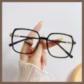 Eleganti occhiali anti-luce blu oversize con montatura quadrata nera per donna in sku. - Stile Nero Lucido (TR30087)