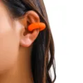 Orecchino a clip arancione con trama a spirale per orecchie senza buco, pezzo singolo - Arancione