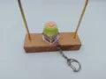 Detalle de llavero luminoso con forma de pata de gato y base mecánica - Estilo Pata de Gato / Sin Luz / Verde Tierno - Cadena Regular