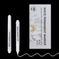 Witte permanente marker pen met fijne punt, waterdicht en snel drogend voor kunst en industrie. - 1 Stuk/Verpakking / Wit