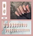 Affichage de 24 faux ongles avec texture marbre, feuille d'or et accents de perles - Style Japonais à Perles (Z007) / 24 Pièces/Ensemble