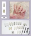 Ensemble d'ongles à presser blancs élégants avec paillettes dorées et strass - Rangée de Diamants Blanc Lait (Z008) / 24 Pièces/Ensemble