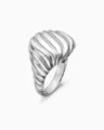 Detailed macro view of a minimalist silver pleated ring with twisted croissant texture - Size 6 / Striped Style (T1850_4) / Silver