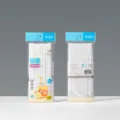 Gedetailleerd overzicht van witte wegwerp plastic rietjes in transparante verpakking. - 5x210 mm flexibele rietjes in koude tinten / 50 st. * 100 pakken