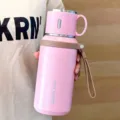 Botella de agua aislada al vacío de acero inoxidable rosa con tapa de té y correa de mano - Rosa