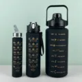 Λεπτομερής προβολή σετ 3 πλαστικών μπουκαλιών σε μαύρο ματ με χρονικές ενδείξεις - Σετ 3 τεμαχίων / Μαύρο Ματ