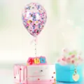 5-Zoll klarer Tortenaufsatz-Ballon mit rosa und blauen Pailletten für die Party-Deko - bunt