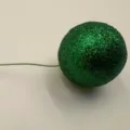 Bola de espuma con purpurina verde topper de tarta con alambre para decoración de cumpleaños - Bola con Purpurina (Tamaños Mixtos) / Juego de 20 Piezas / Verde