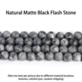 8 mm matzwarte flitssteenkralen met subtiele sprankeling voor het maken van sieraden. - Gematteerde Natuurlijke Zwarte Labradoriet / 4mm (ca. 90st)