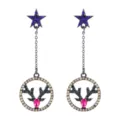 Weihnachtliche Tropfenohrringe mit blauem Stern und Rentiergeweih mit rosa Strass - Blue Reindeer Head