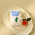 Off-white coral fleece square towel with blue 3D tulip decor and white ribbon - Blue Tulip Style (S8069-3) / 30*30cm / Off White