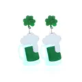 Feestelijke St. Patrick's Day oorbellen met groene klaver en bierpul van acryl voor dames - Klaver Bierpul Hanger Stijl (15) / Meerkleurig