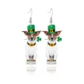 St. Patrick's Day honden oorbellen met groene kabouterhoed en gelukkig klavertje vier - Hond Leprechaun Stijl (30.)