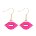 Romantische felroze emaille lipvormige hangoorbellen met goudkleurige haken voor dames - Roze Lip Stijl (20)