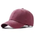 Klassische gewaschene Baumwoll-Baseballkappe in Bordeauxrot mit gebogenem Schirm - 55-60cm / Burgunderrot