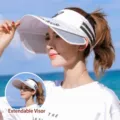 Stylischer weißer Damen Sonnenhut mit verstellbarer, ausziehbarer Krempe für UV-Schutz - Ganz Weiß