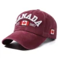 Vintage gewaschene burgunderrote Baseballkappe mit Stickerei der kanadischen Flagge - Kanada Baseballkappe (55-60cm) / Distressed Weinrot