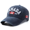 Vintage marineblauer Baseballcap mit Kanada-Flagge und weißer Buchstaben-Stickerei - Kanada Baseballkappe (55-60cm) / Distressed Marineblau